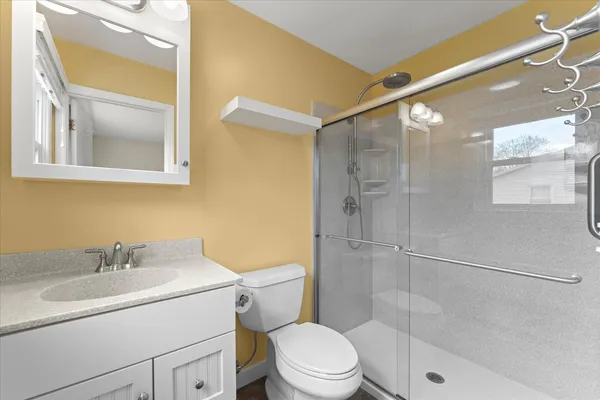 $289,900 | 2701 Hathaway Drive, Champaign, IL 61821
