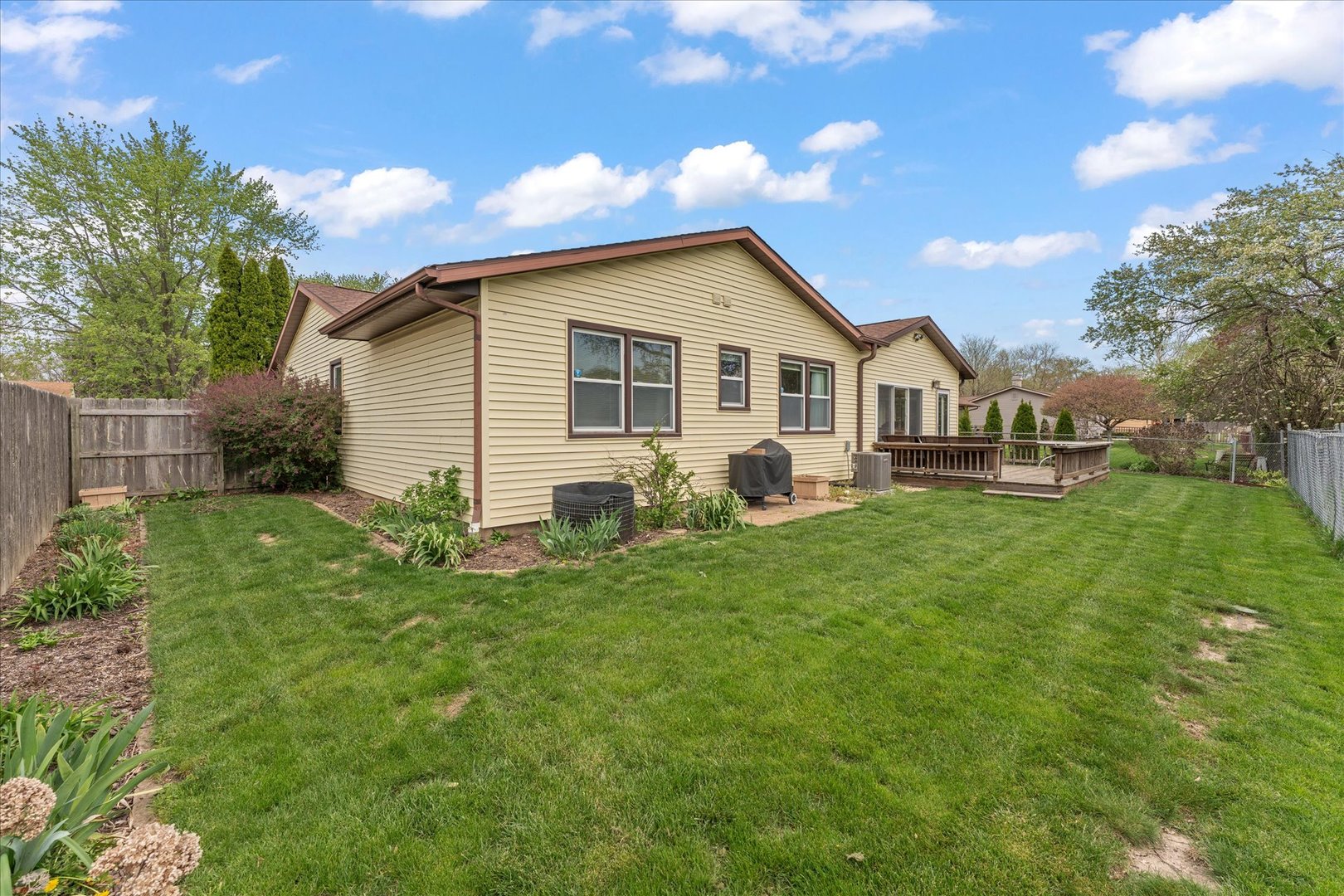 2701 Hathaway Drive Champaign, IL 61821 - Photo 21 of 22 a front view of house with yard and green space