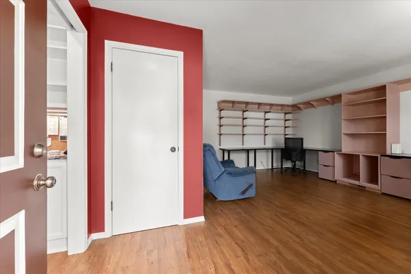 $289,900 | 2701 Hathaway Drive, Champaign, IL 61821