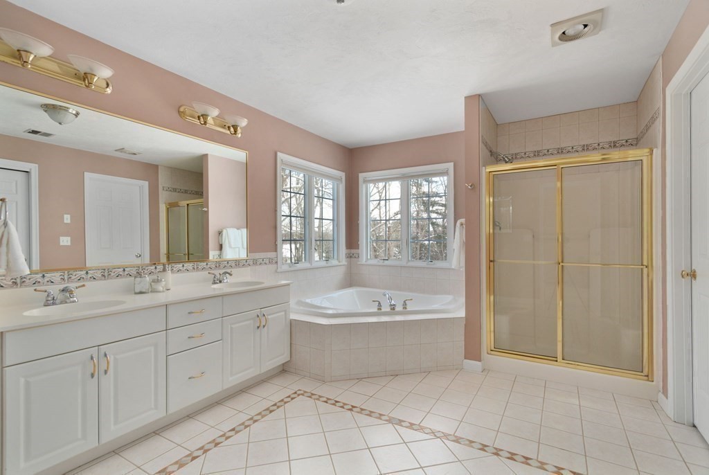 7 Breakneck Hill Road Hopkinton, MA 01748 - Photo 20 of 42 Gallery Image 20