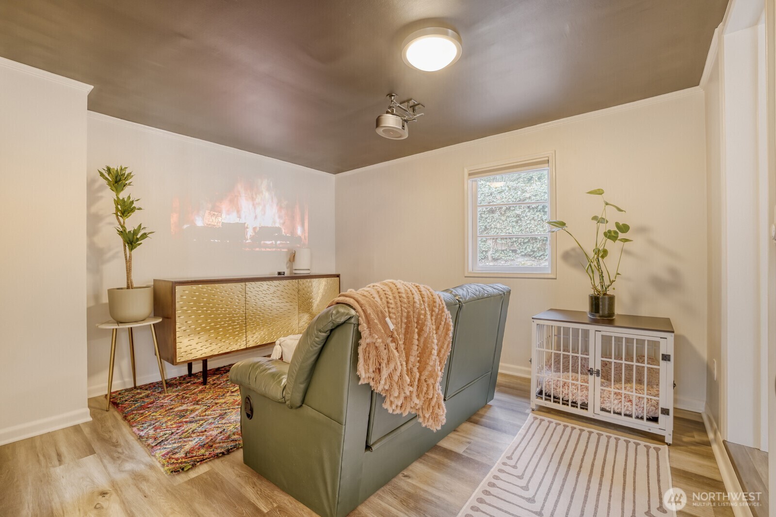 4034 Northeast 109th Street Seattle, WA 98125 - Photo 14 of 29