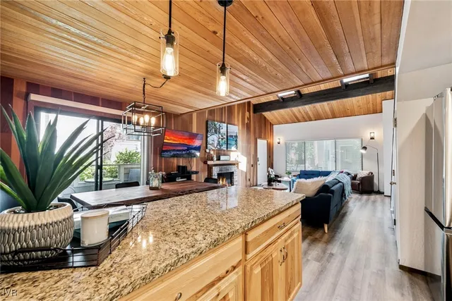 $1,195,000 | 121 Juanita Drive, Unit 231, Incline Village, NV 89451