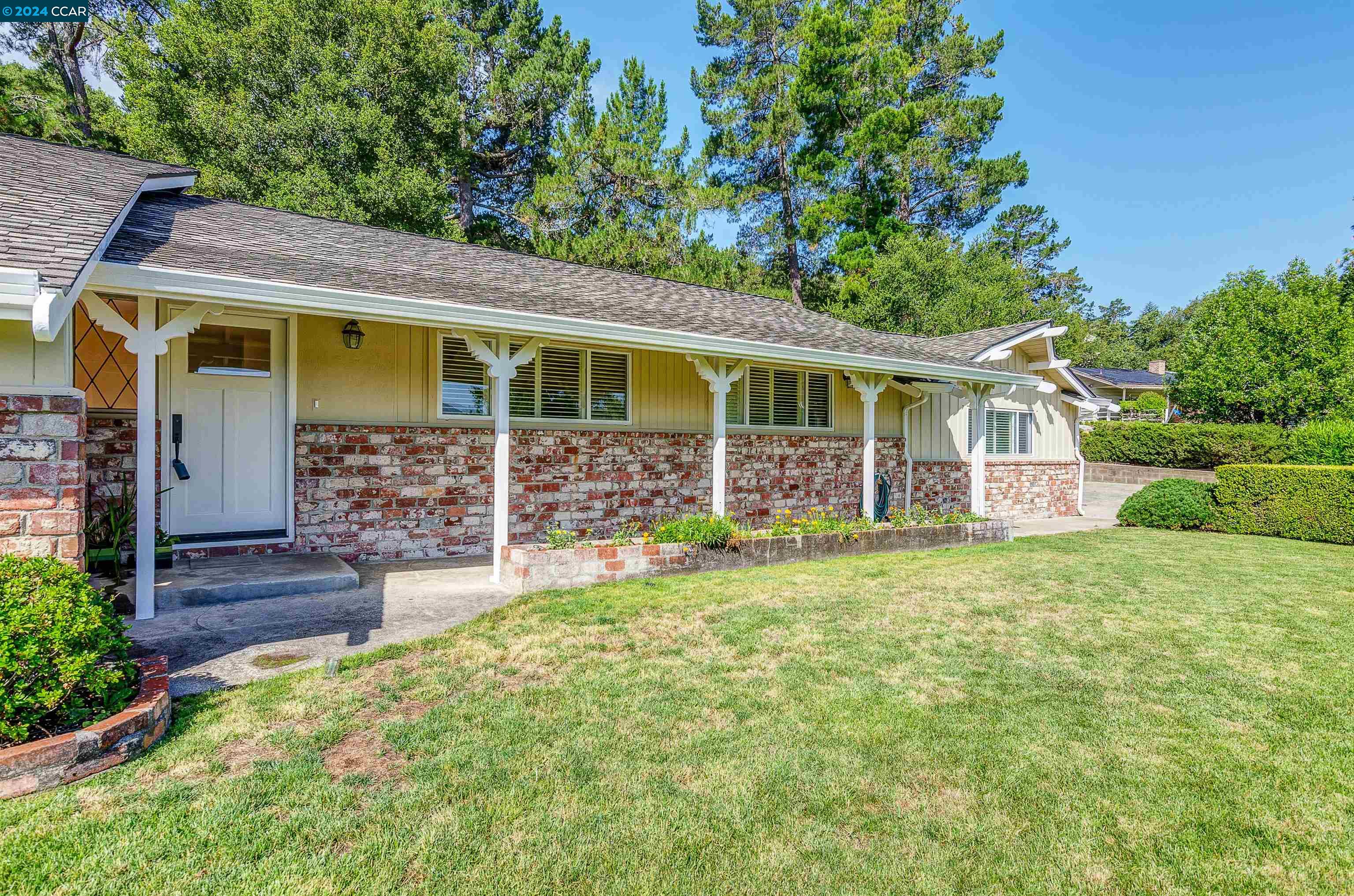 32 Diablo Circle Lafayette, CA 94549 - Photo 1 of 18 a view of a house with backyard and garden
