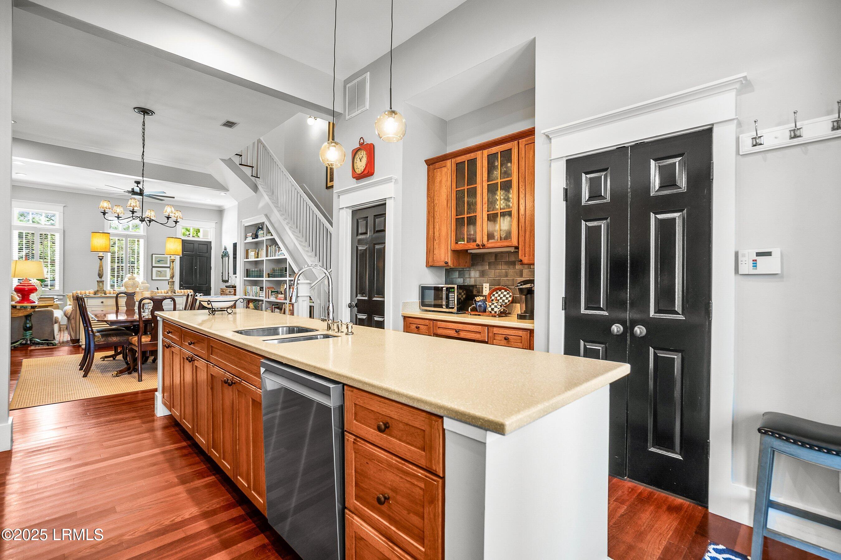 22 Harford, Unit B Beaufort, SC 29906 - Photo 21 of 60 DSC06217-105.jpg-SMALL