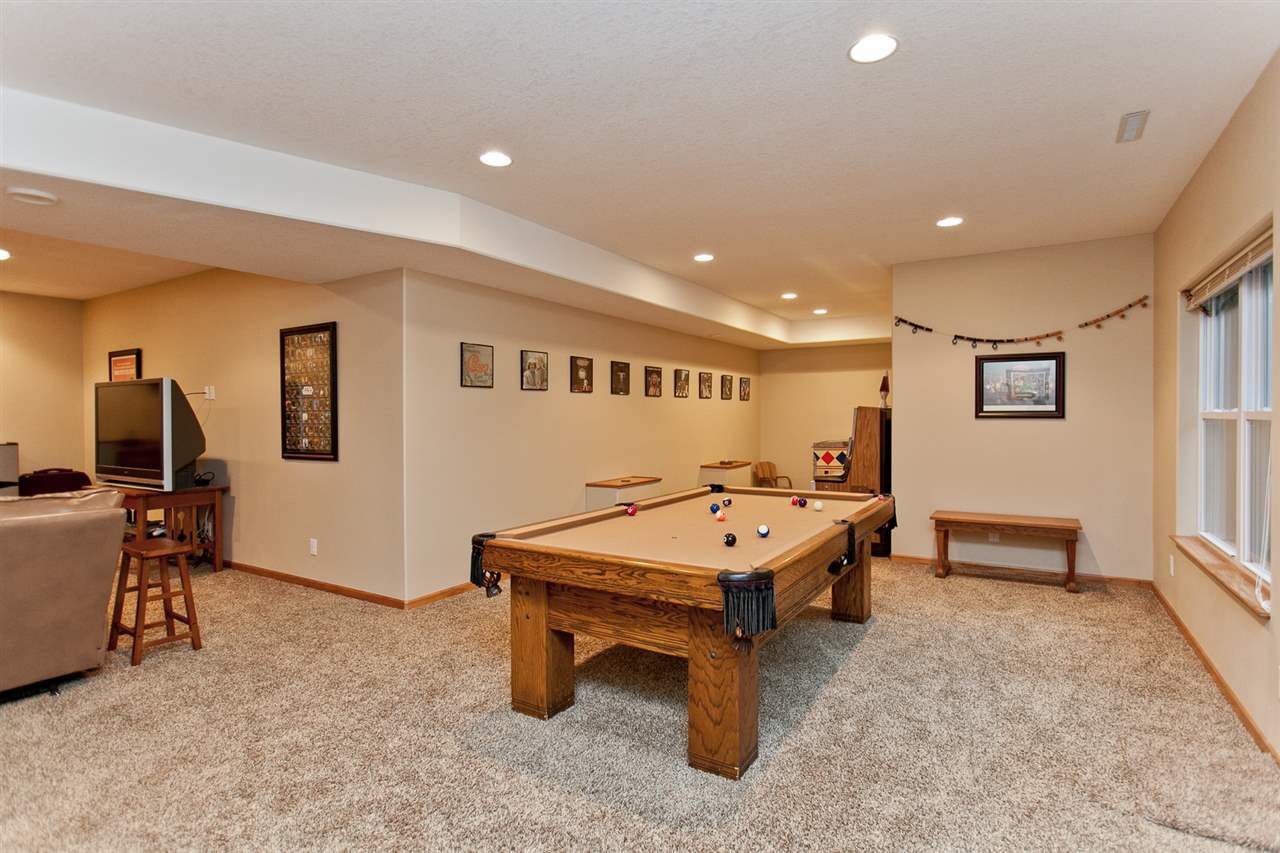 1095 Vista Road Ely, IA 52227 - Photo 29 of 43 Gallery Image 29