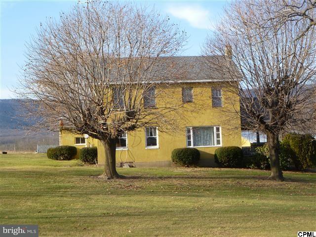 1201-1203 Roxbury Road Newburg, PA 17240 - Photo 1 of 4 Gallery Image 1