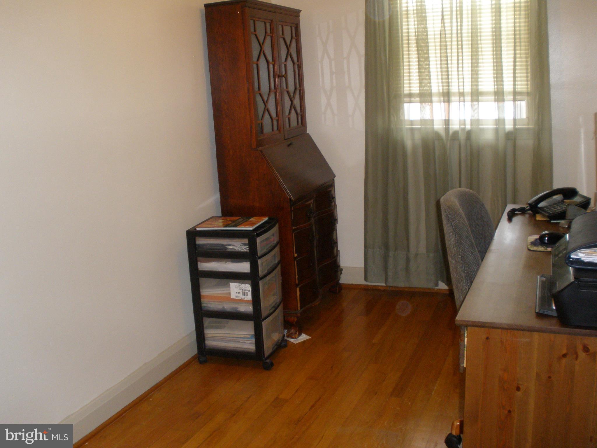 2220 Vailthorn Road Baltimore, MD 21220 - Photo 28 of 34 Bedroom #3 OR Office