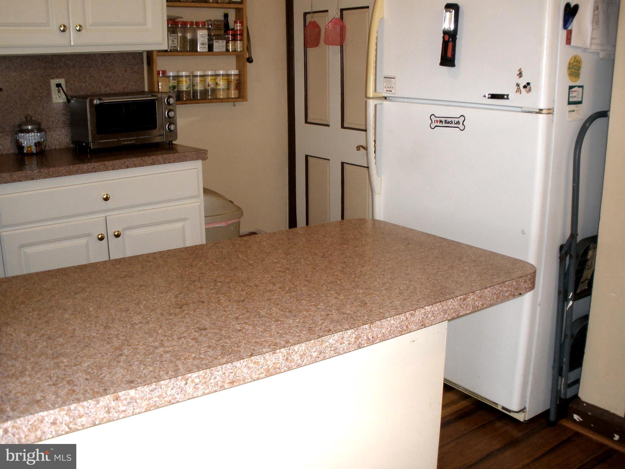 2220 Vailthorn Road Baltimore, MD 21220 - Photo 4 of 34 Breakfast Bar or Buffet Serving!