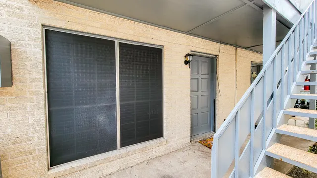 $1,100 | 4500 Sherwood Lane, Unit 11, Houston, TX 77092