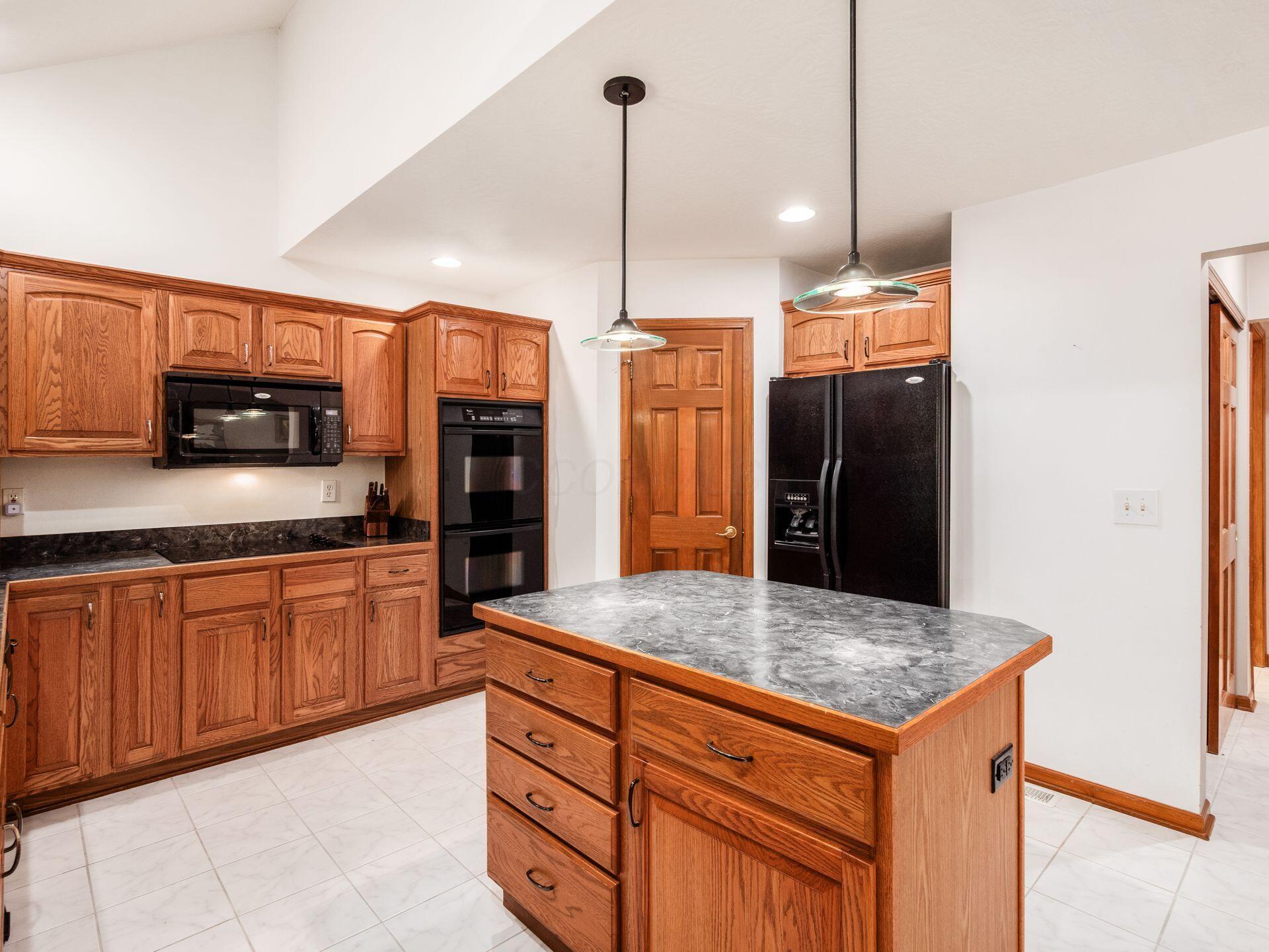 6239 Howard Road Sunbury, OH 43074 - Photo 24 of 76 025_d Rd Sunbury OH 43074 USA