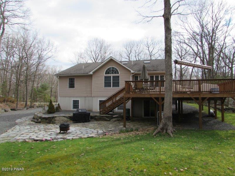 334 Maple Ridge Drive Hawley, PA 18428 - Photo 8 of 72 9 Back View