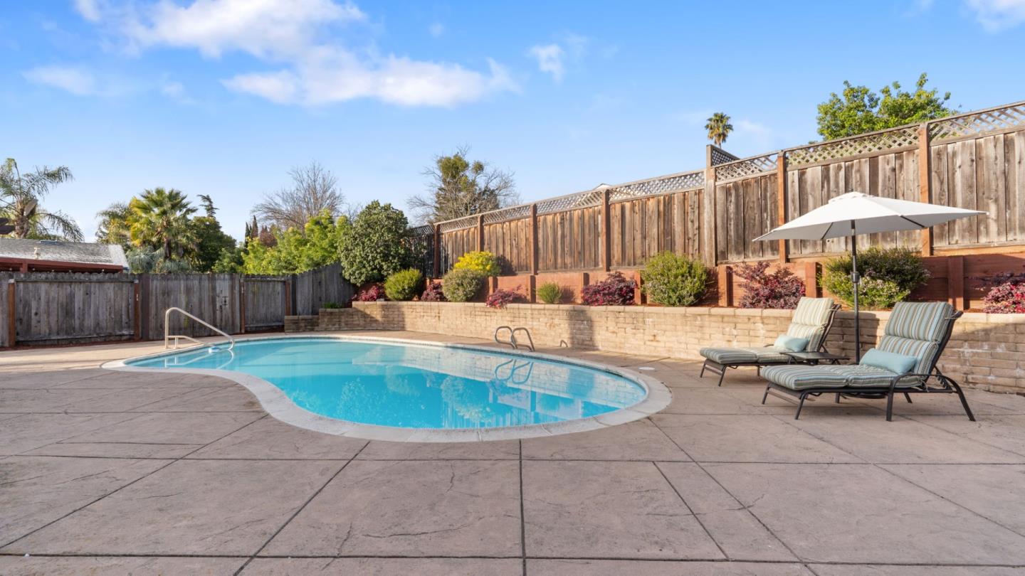 8062 Peppertree Road Dublin, CA 94568 - Photo 22 of 28