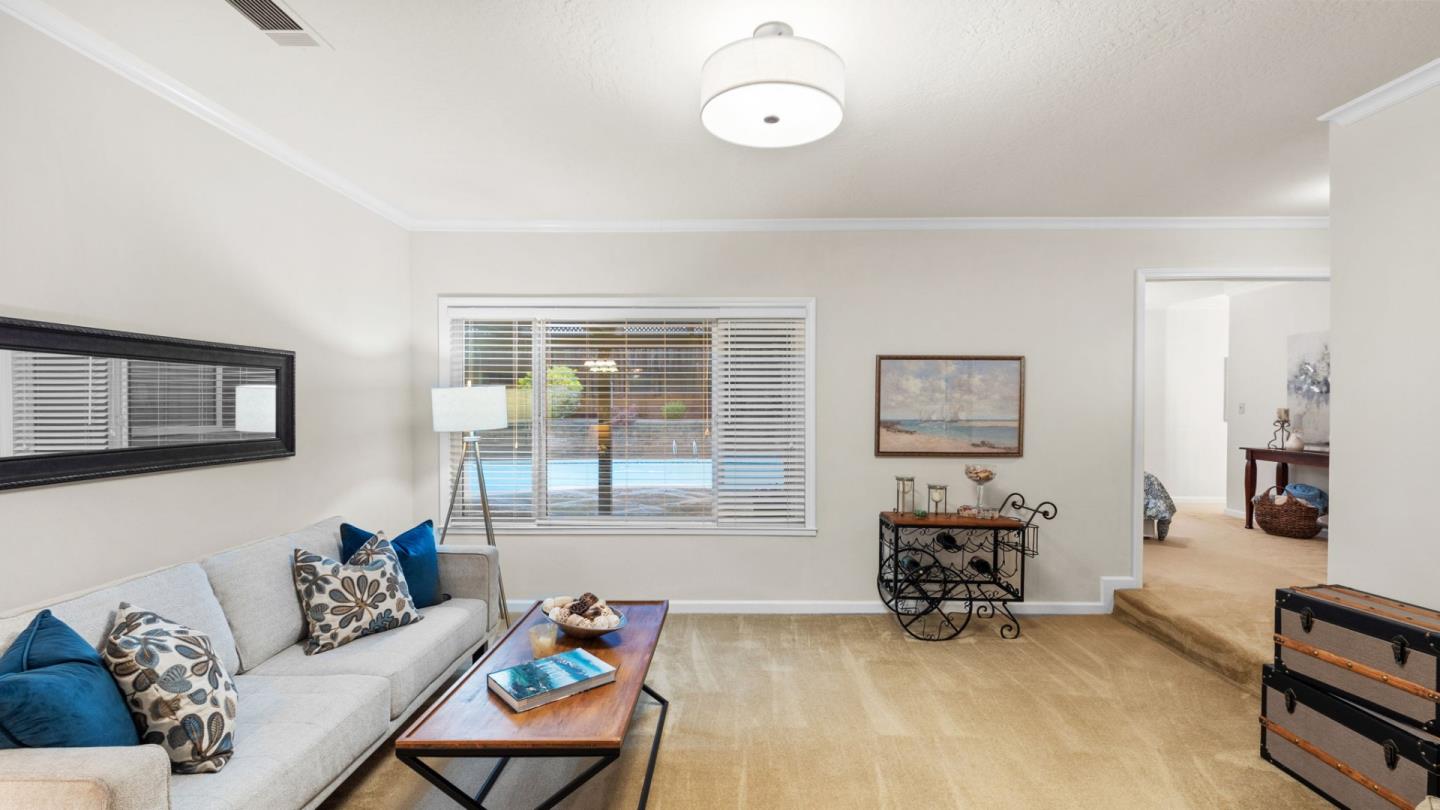 8062 Peppertree Road Dublin, CA 94568 - Photo 3 of 28