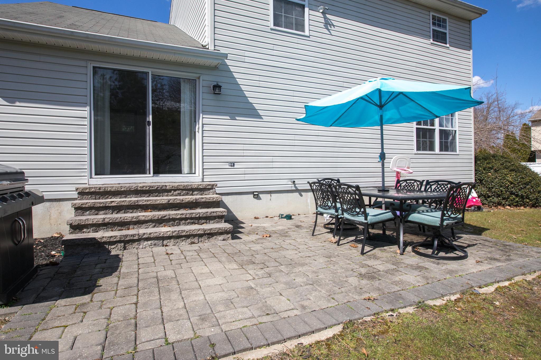 394 Sapling Way Atco, NJ 08004 - Photo 33 of 38 EP Henry stairs and patio