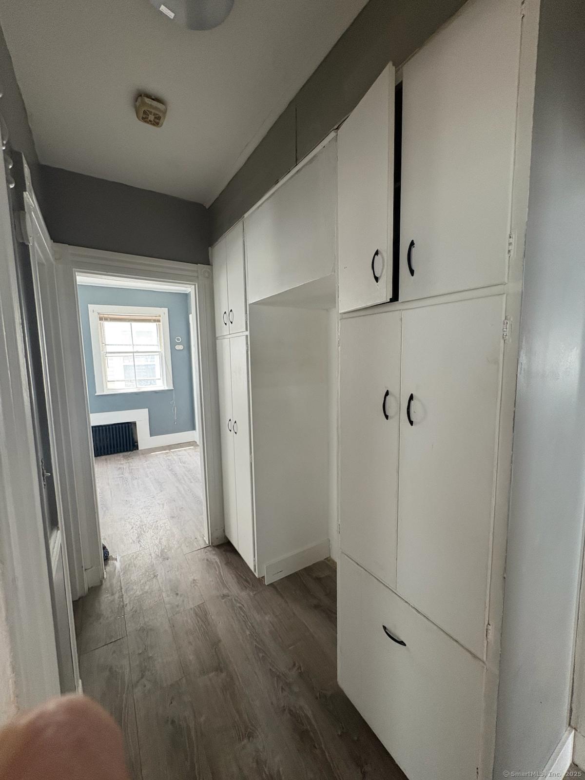 319 Sherman Avenue New Haven, CT 06511 - Photo 3 of 19 a view of entryway with window