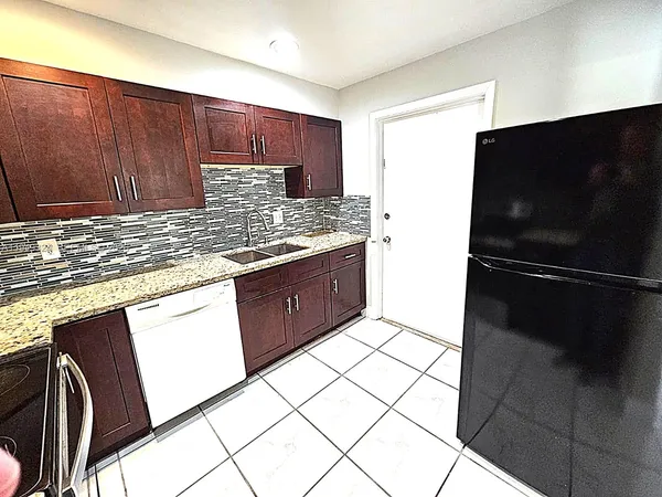 $2,575 | 642 Northwest 13th Street, Unit 310, Boca Raton, FL 33486