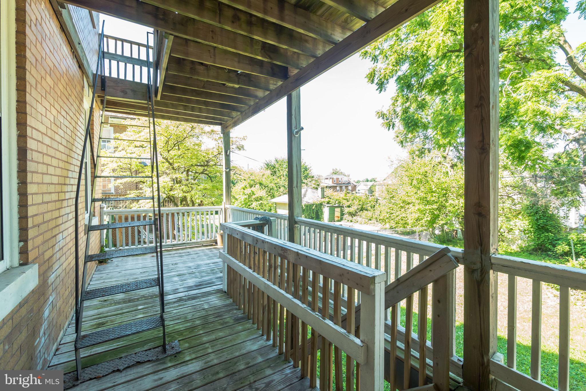 2702 Garrison Boulevard Baltimore, MD 21216 - Photo 11 of 13