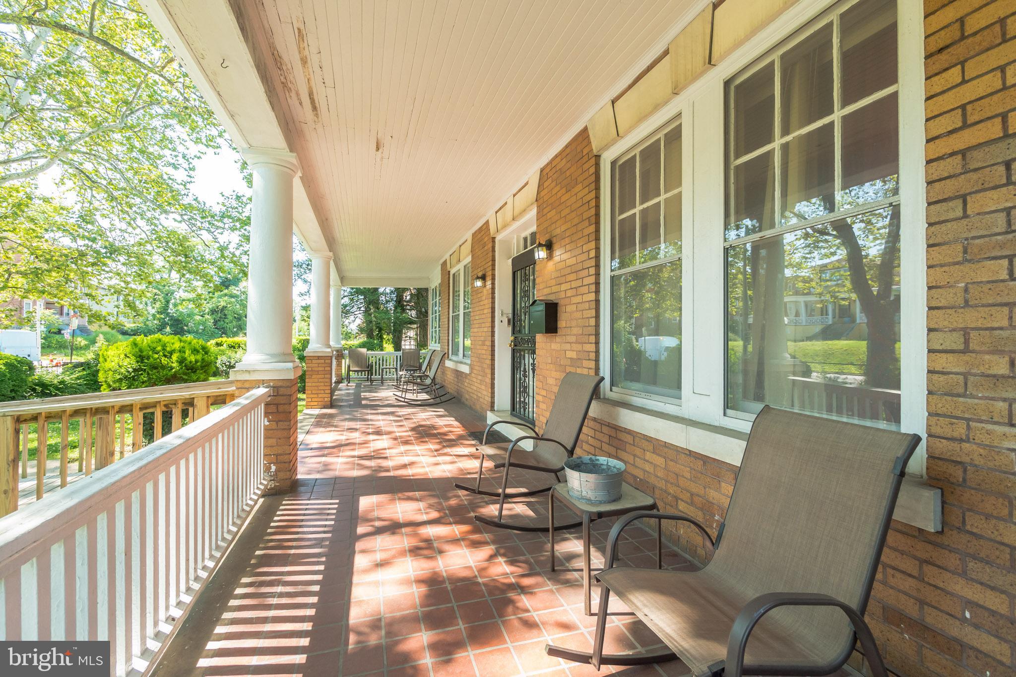 2702 Garrison Boulevard Baltimore, MD 21216 - Photo 4 of 13