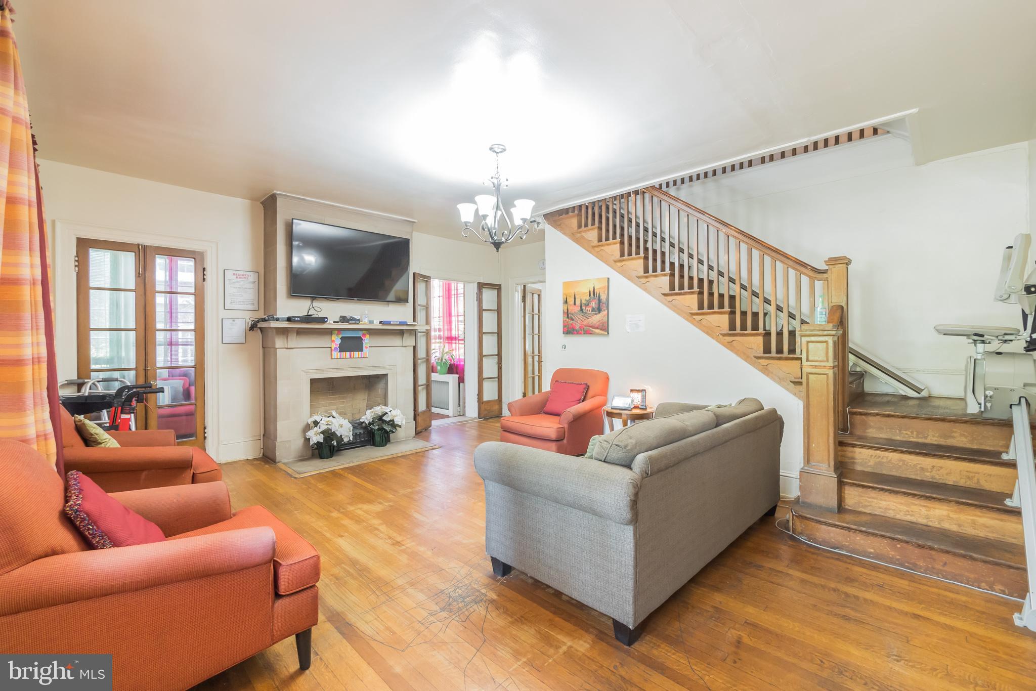 2702 Garrison Boulevard Baltimore, MD 21216 - Photo 5 of 13