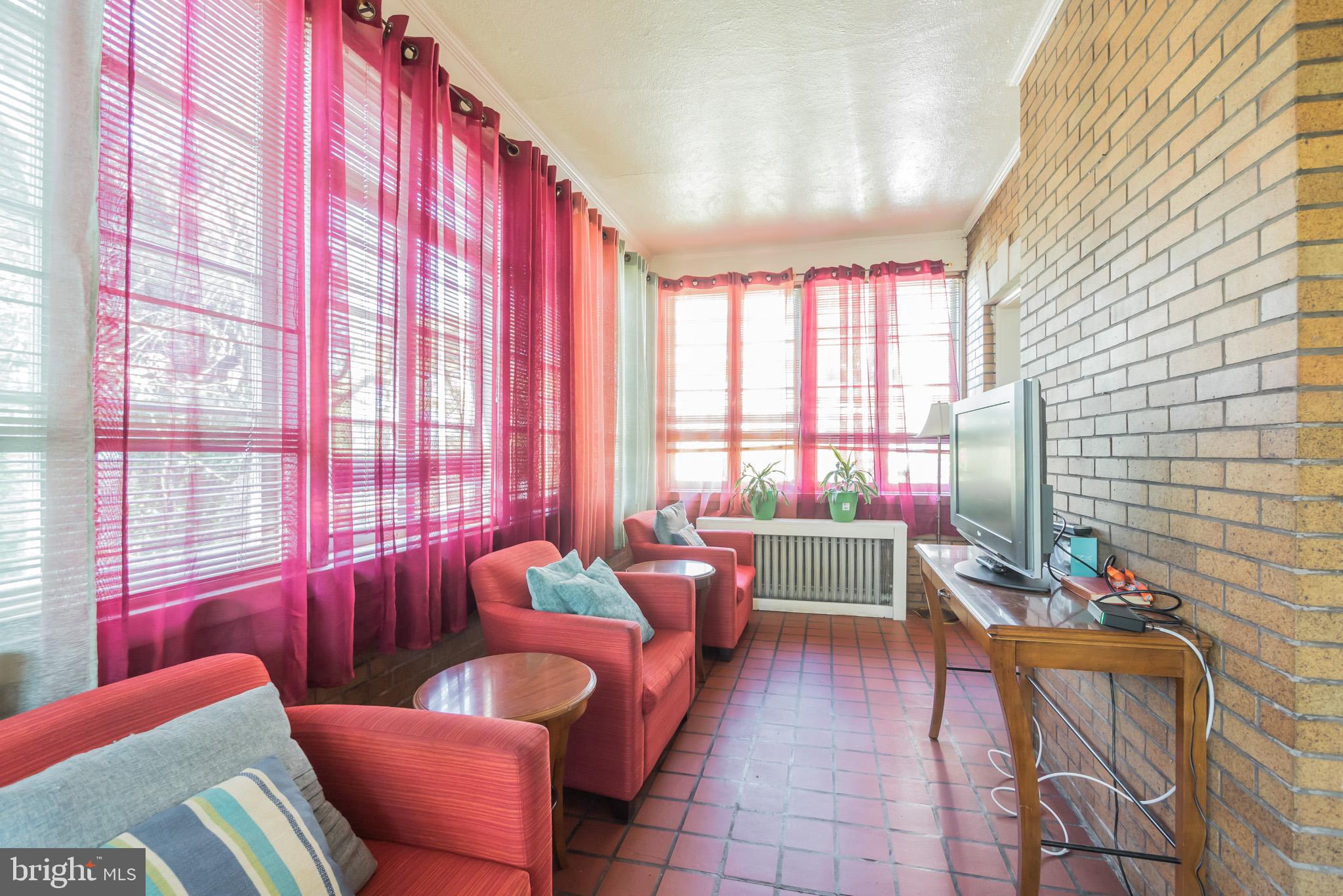 2702 Garrison Boulevard Baltimore, MD 21216 - Photo 9 of 13