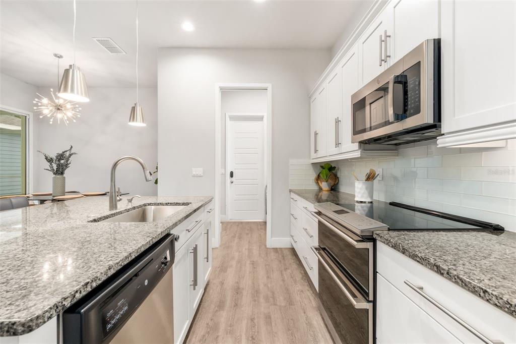 6464 Southwest 77th Street Gainesville, FL 32608 - Photo 11 of 52
