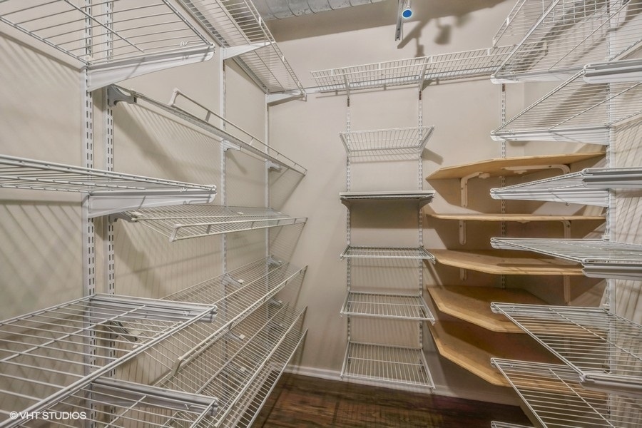 520 South State Street, Unit 702 Chicago, IL 60605 - Photo 15 of 20 a view of walk in closet