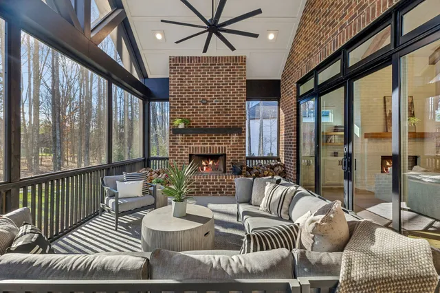 $1,899,900 | 4816 Torquay Court, Arrington, TN 37014