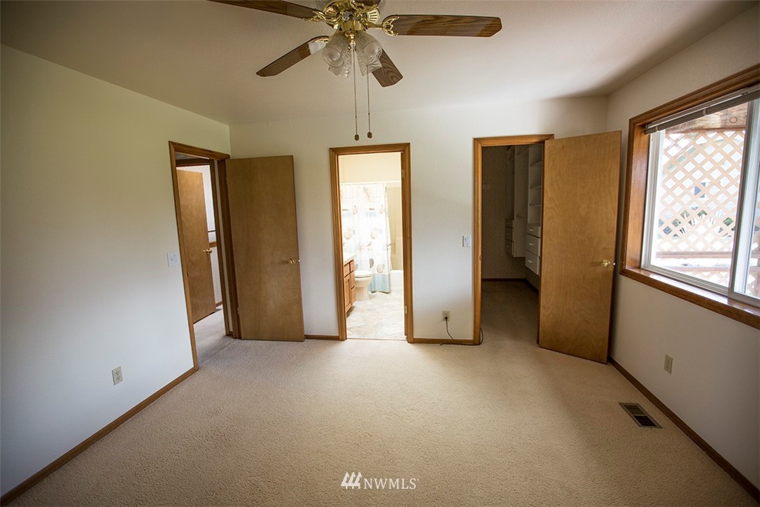 141 Williamson Road Sequim, WA 98382 - Photo 6 of 10