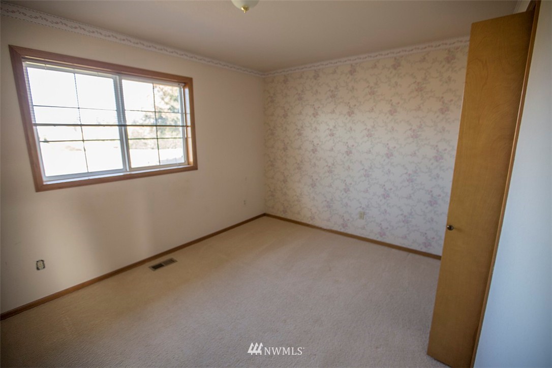 141 Williamson Road Sequim, WA 98382 - Photo 7 of 10