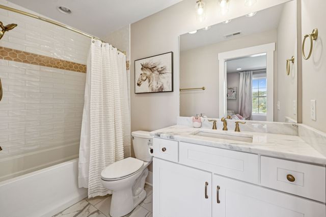 a view of a house with a big yard