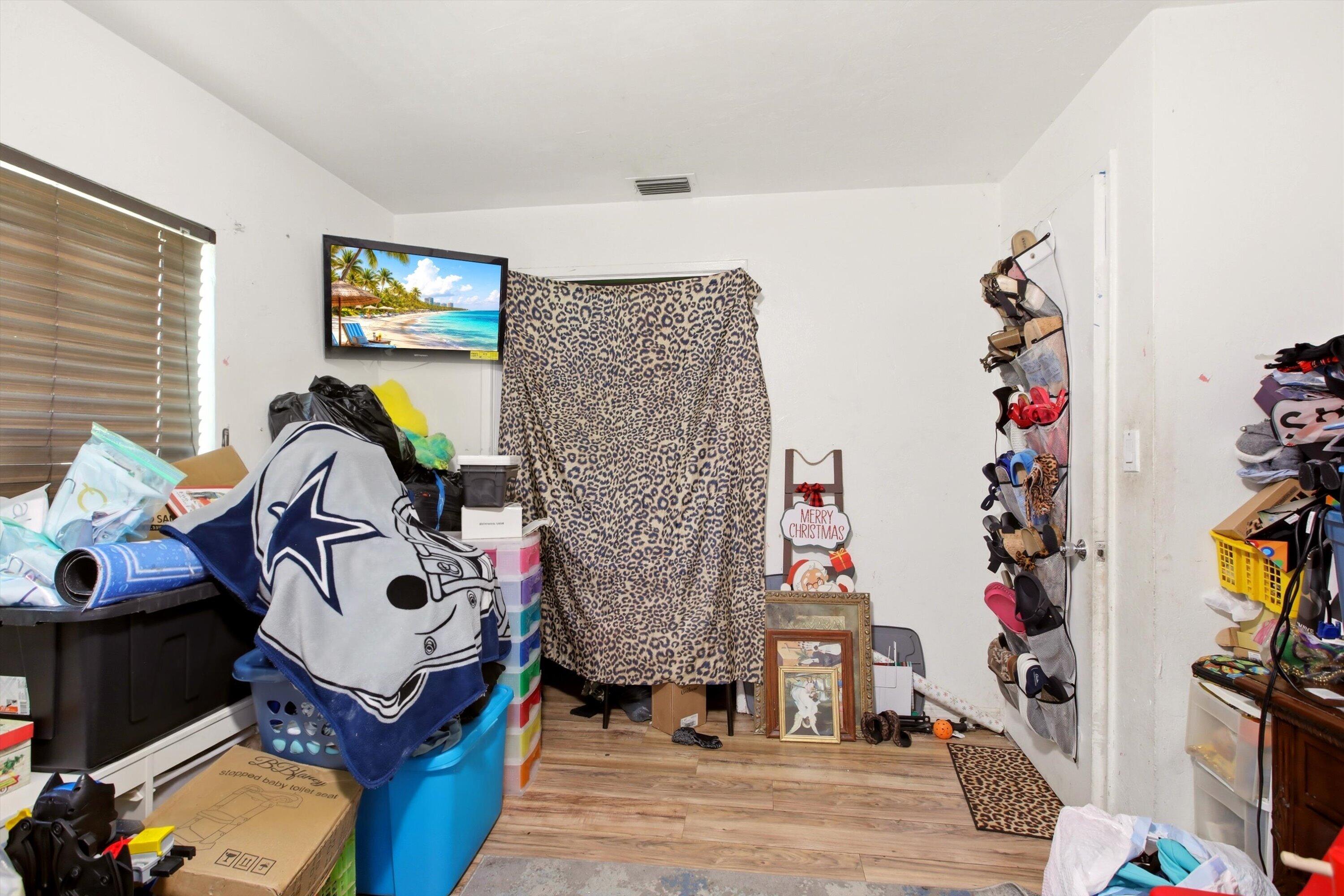 1671 North Cypress Road Pompano Beach, FL 33060 - Photo 13 of 34 15-Property Photo 015