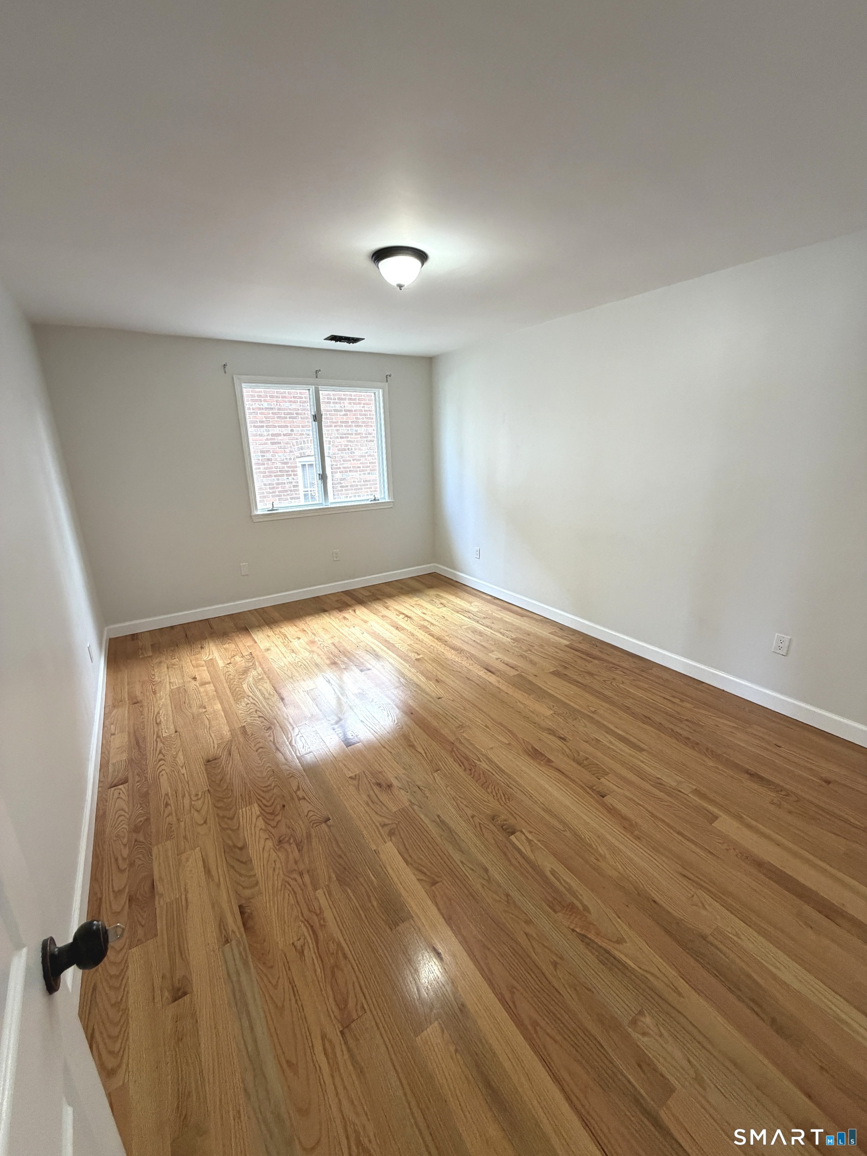 167 George Street Hartford, CT 06114 - Photo 25 of 33