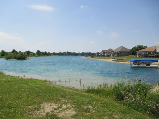 $70,000 | 2817 Ninovan Lane, Minooka, IL 60447