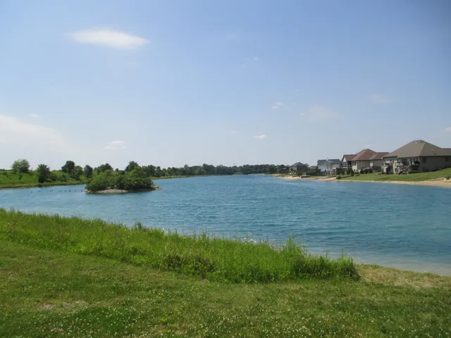 $70,000 | 2817 Ninovan Lane, Minooka, IL 60447