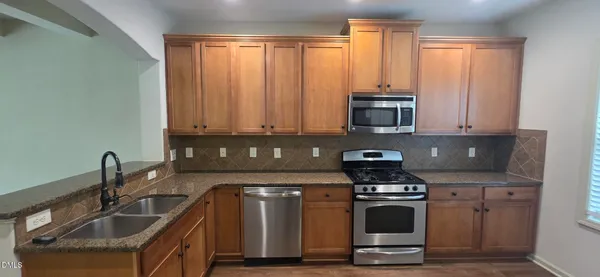 $1,700 | 509 Matheson Place, Cary, NC 27511