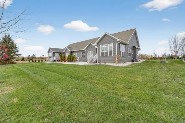 $549,900 | 1382 Lighthouse Village Road, Fond du Lac, WI 54937