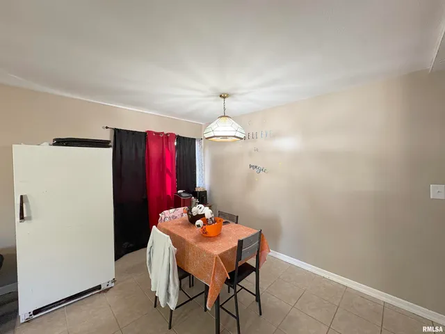 $139,900 | 5419 North Renwood Avenue, Peoria, IL 61614