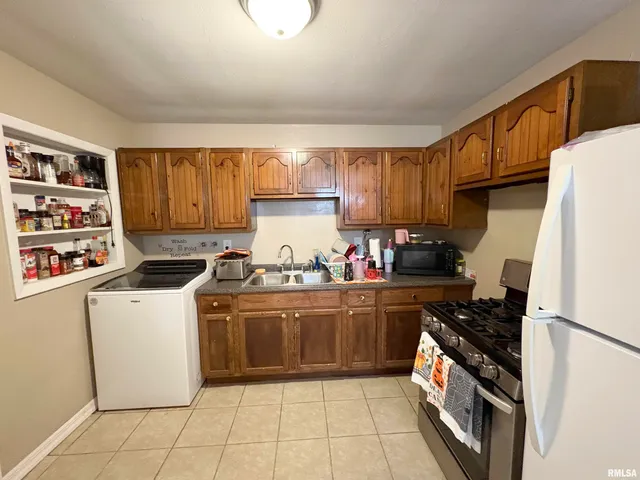 $139,900 | 5419 North Renwood Avenue, Peoria, IL 61614