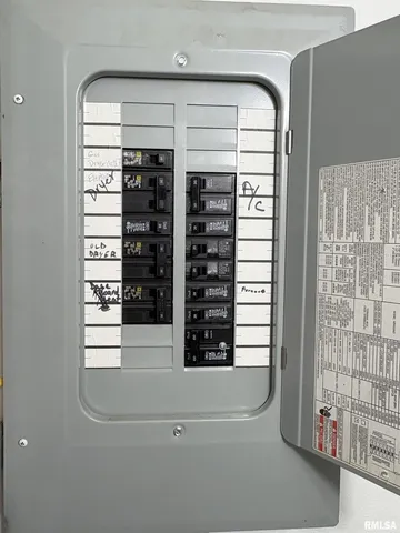 $139,900 | 5419 North Renwood Avenue, Peoria, IL 61614