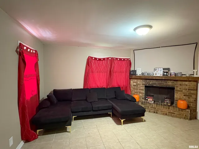 $139,900 | 5419 North Renwood Avenue, Peoria, IL 61614