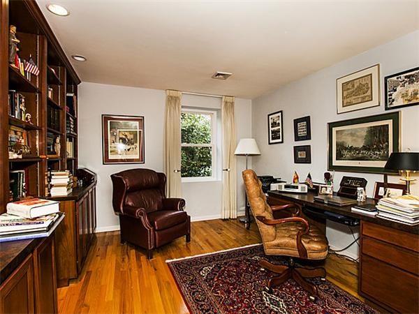 38 Thurston Road Newton, MA 02464 - Photo 22 of 23 Gallery Image 22