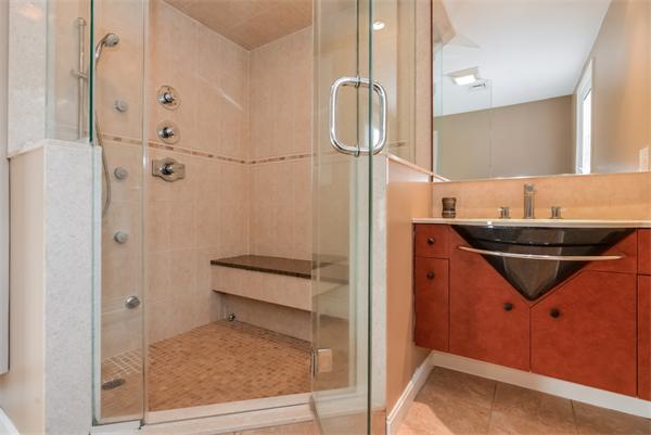 18 Heritage Road Barrington, RI 02806 - Photo 21 of 30 Gallery Image 21