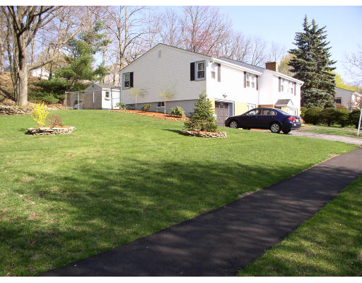 4 Carell Road Peabody, MA 01960 - Photo 4 of 6 Gallery Image 4