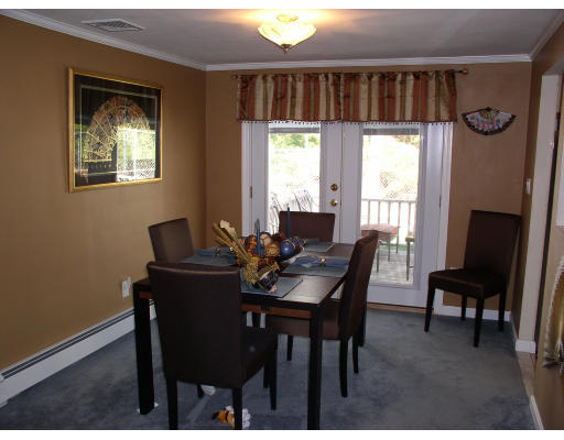 4 Carell Road Peabody, MA 01960 - Photo 5 of 6 Gallery Image 5