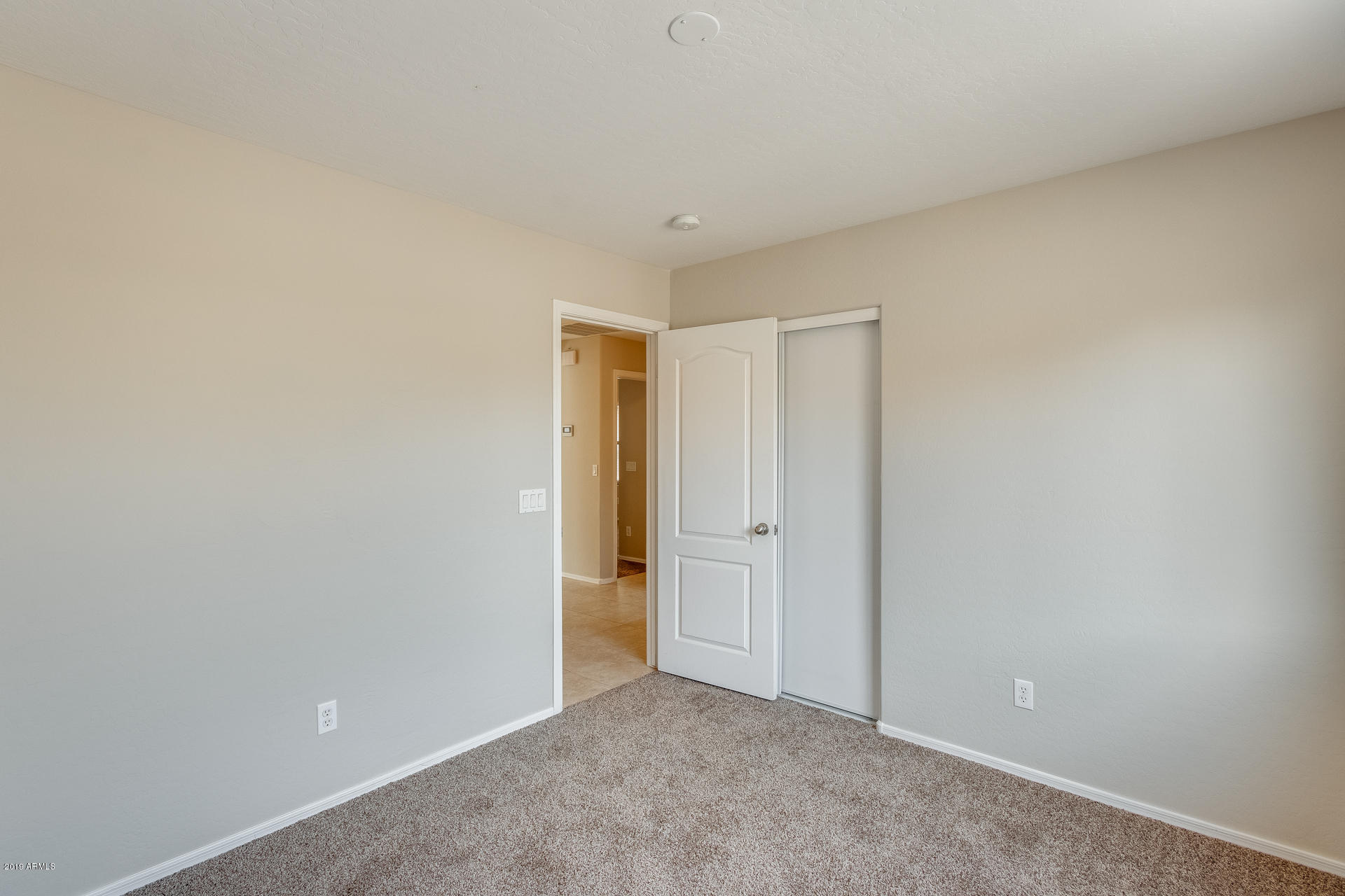 417 West Beautiful Lane Phoenix, AZ 85041 - Photo 25 of 33