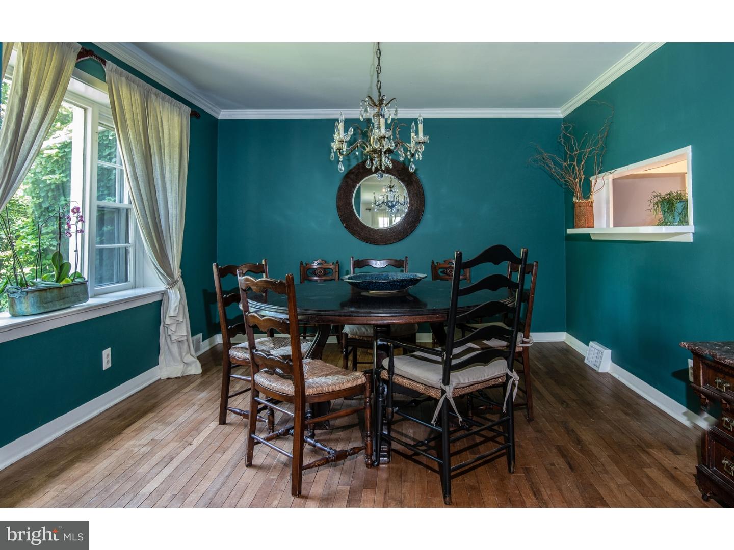 1396 Warner Road Jenkintown, PA 19046 - Photo 5 of 25 Dining Room