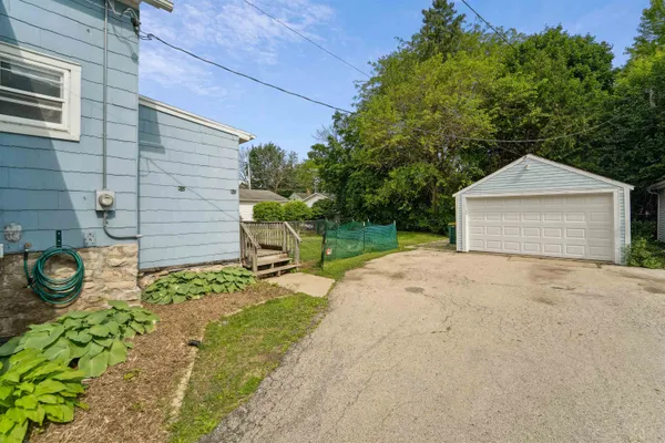 $170,000 | 345 East Merrill Avenue, Fond du Lac, WI 54935