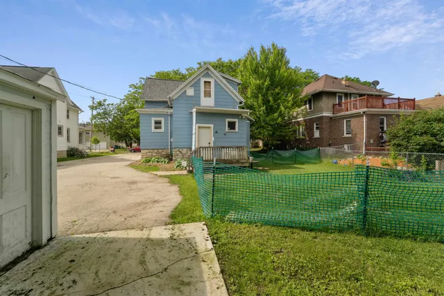 $170,000 | 345 East Merrill Avenue, Fond du Lac, WI 54935