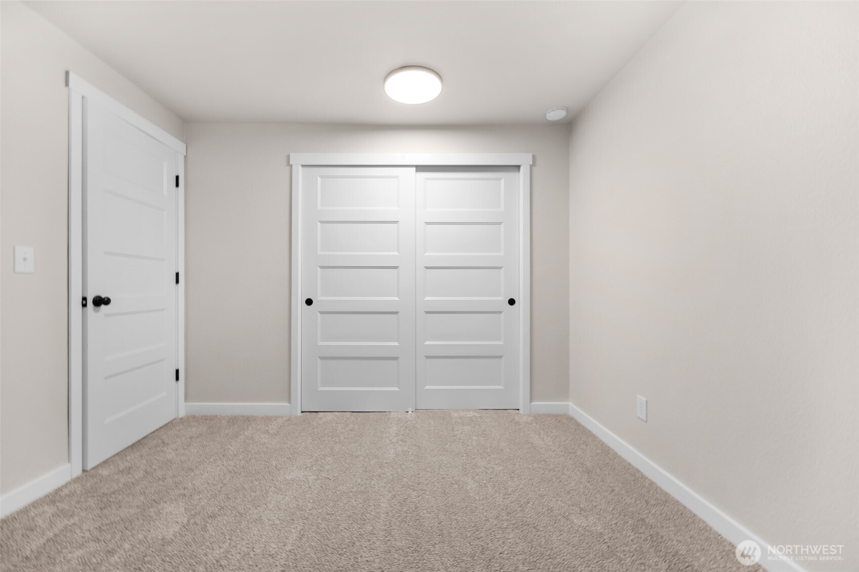 1302 Chestnut Street, Unit 2 Everett, WA 98201 - Photo 16 of 31 a view of an empty room