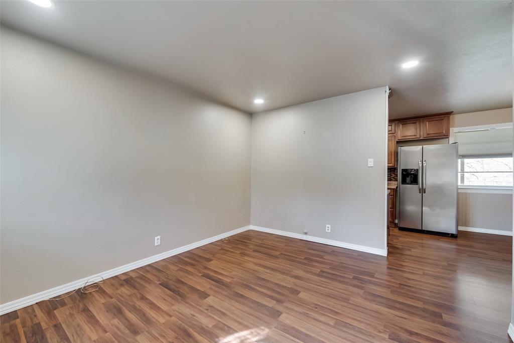 336 Shoreline Drive Azle, TX 76020 - Photo 6 of 20 a view of empty room